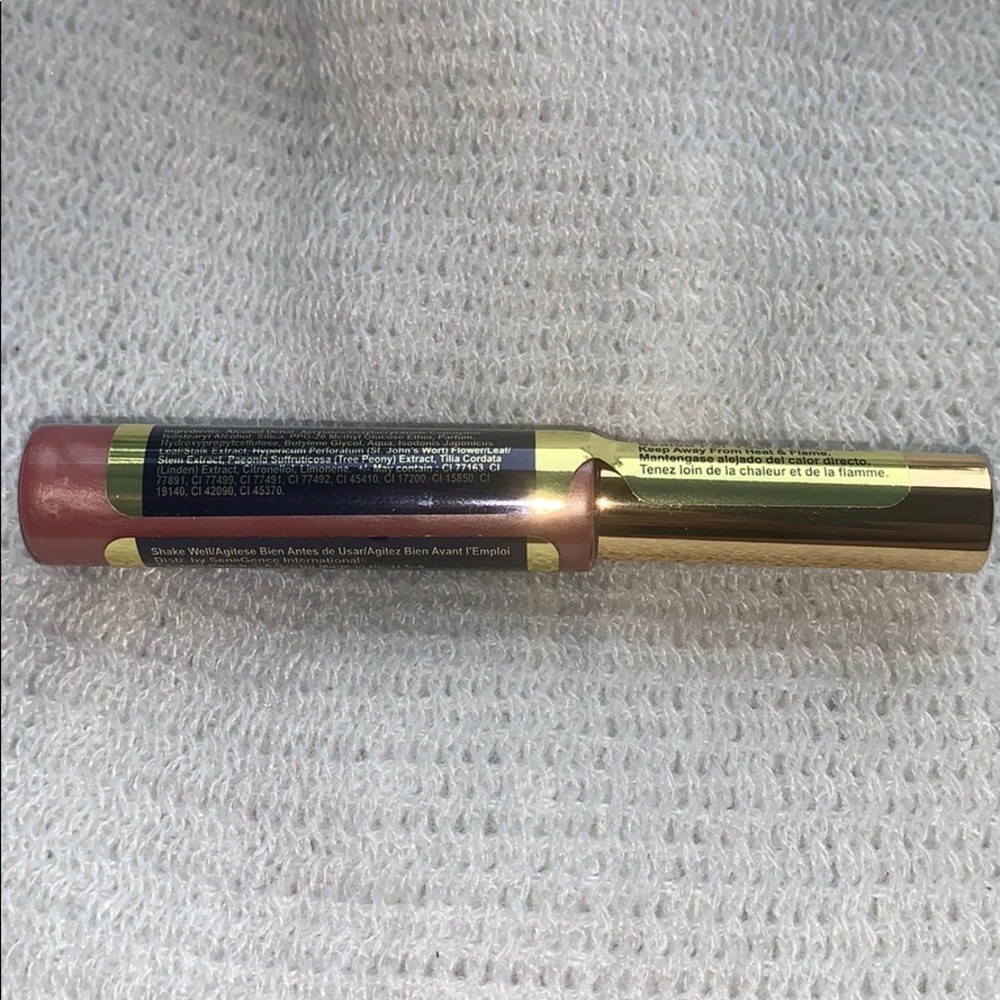 LipSense - Picture 2 of 3